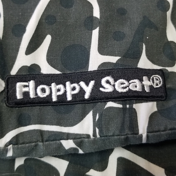 FLOPPY SEAT - BABY SHOPPING CART COVER WITH BUCKLE - Picture 2 of 7